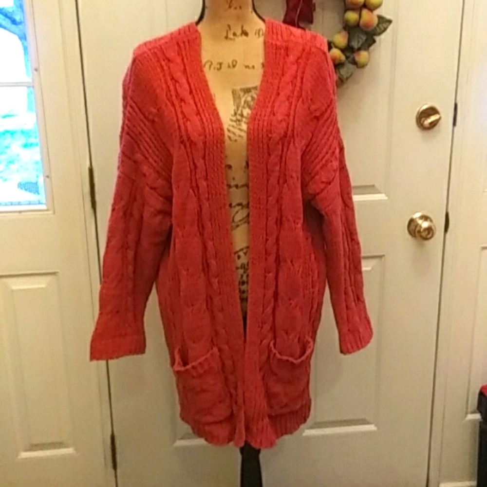 Soft chenille oversize cardigan from Lovetree